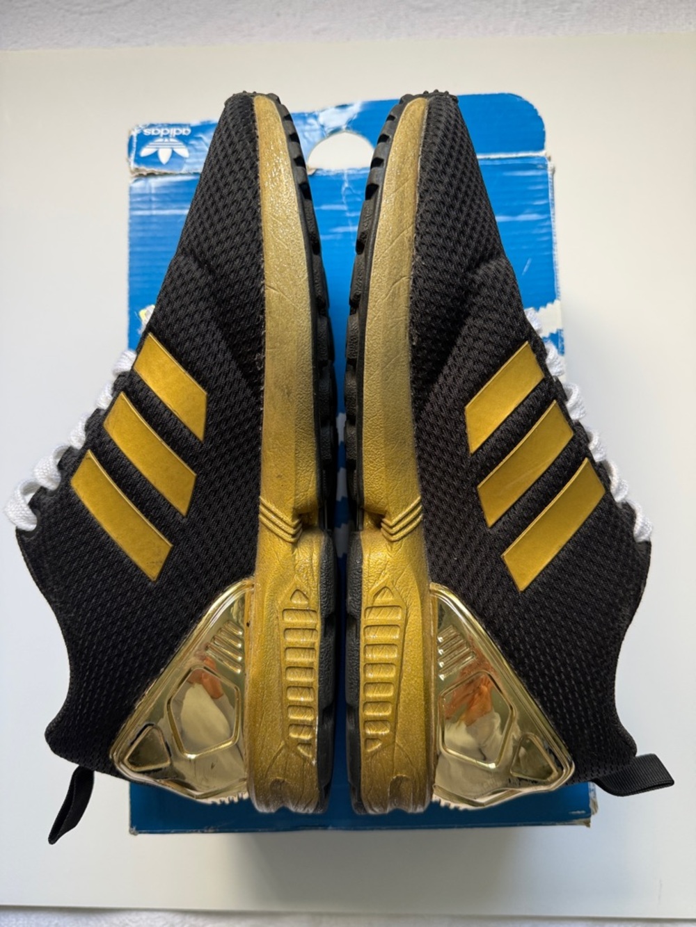 Adidas ZX Flux Star Wars Gold Detail Sneakers Youth 4.5Y Women 7 - Picture 8 of 15